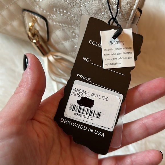 NWT Ruby Collection Cream Quilted Crossbody Handbag! - Picture 9 of 11